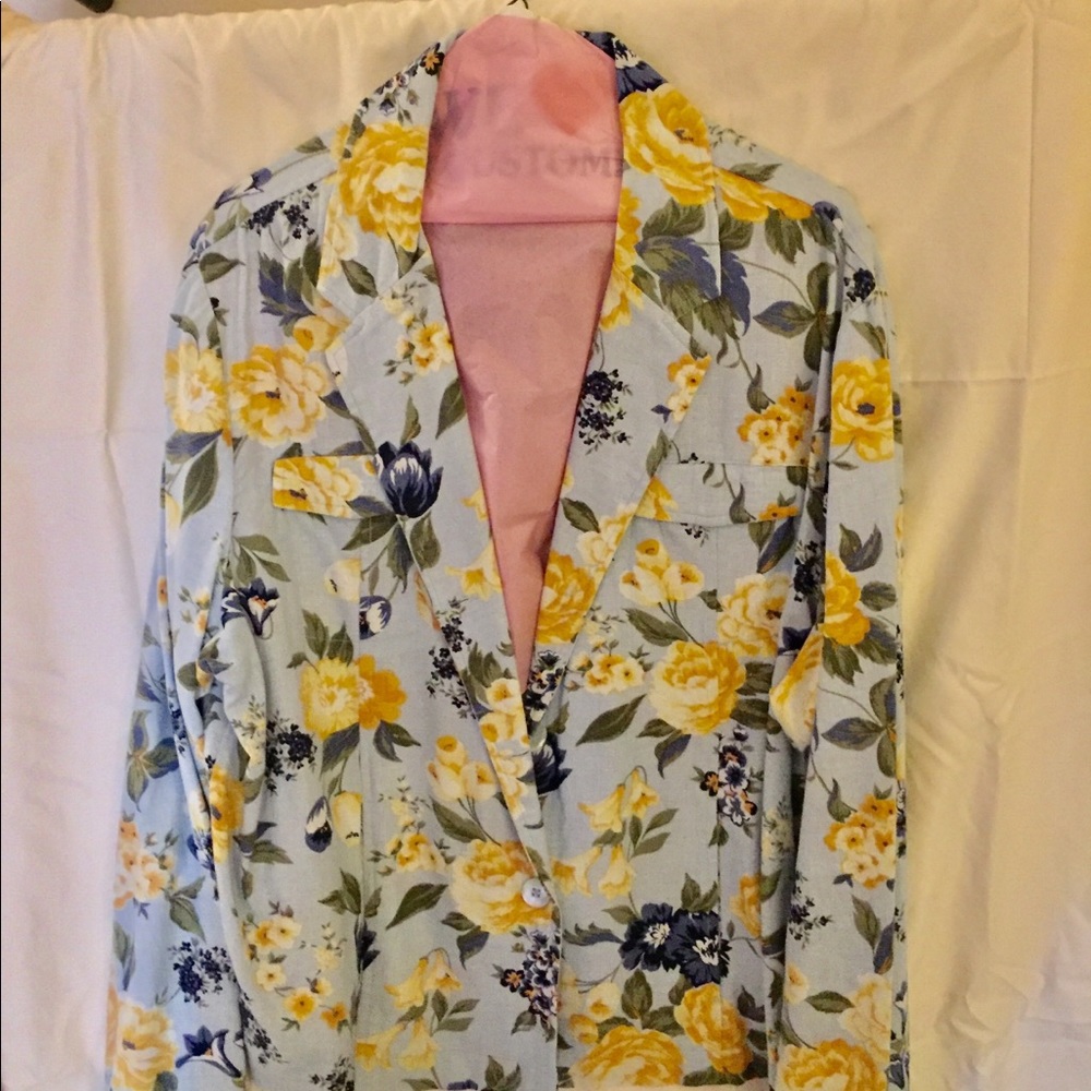 Linen woman’s jacket